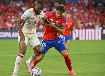 Canadá avanzó a Cuartos de Final de Copa América tras un insípido empate ante Chile