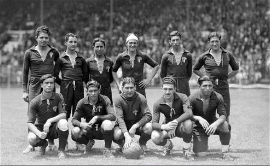 México participó en el primer partido de una Copa del Mundo, donde cayó ante Francia. FOTO: ESPECIAL