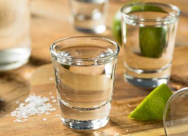 ¡Feliz Día del Mezcal! ¿Por qué el mezcal NO da cruda?