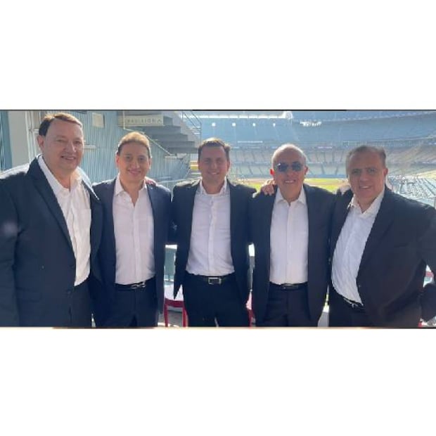 José Pablo Coello es uno de los comentaristas más reconocidos en temas como NFL y Grandes Ligas. Foto: Especial