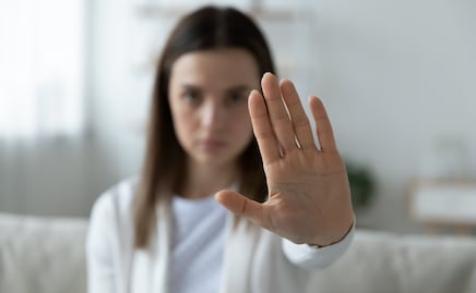 Los tipos de violencia que pueden sufrir mujeres y niñas cada día