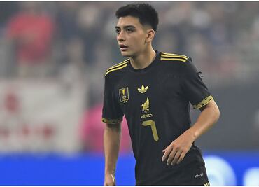 Despiden a Gilberto Mora como ídolo; impresionante ovación para el juvenil de 16 años de edad de la Selección Mexicana