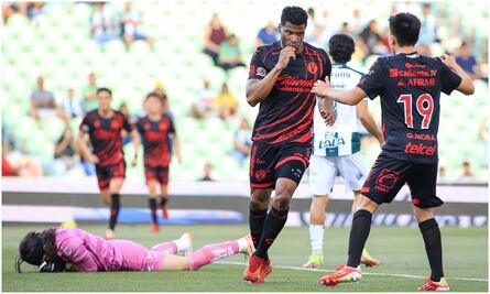 Xolos de Tijuana golea a Santos Laguna  y José Zúñiga se proclama campeón de goleo  