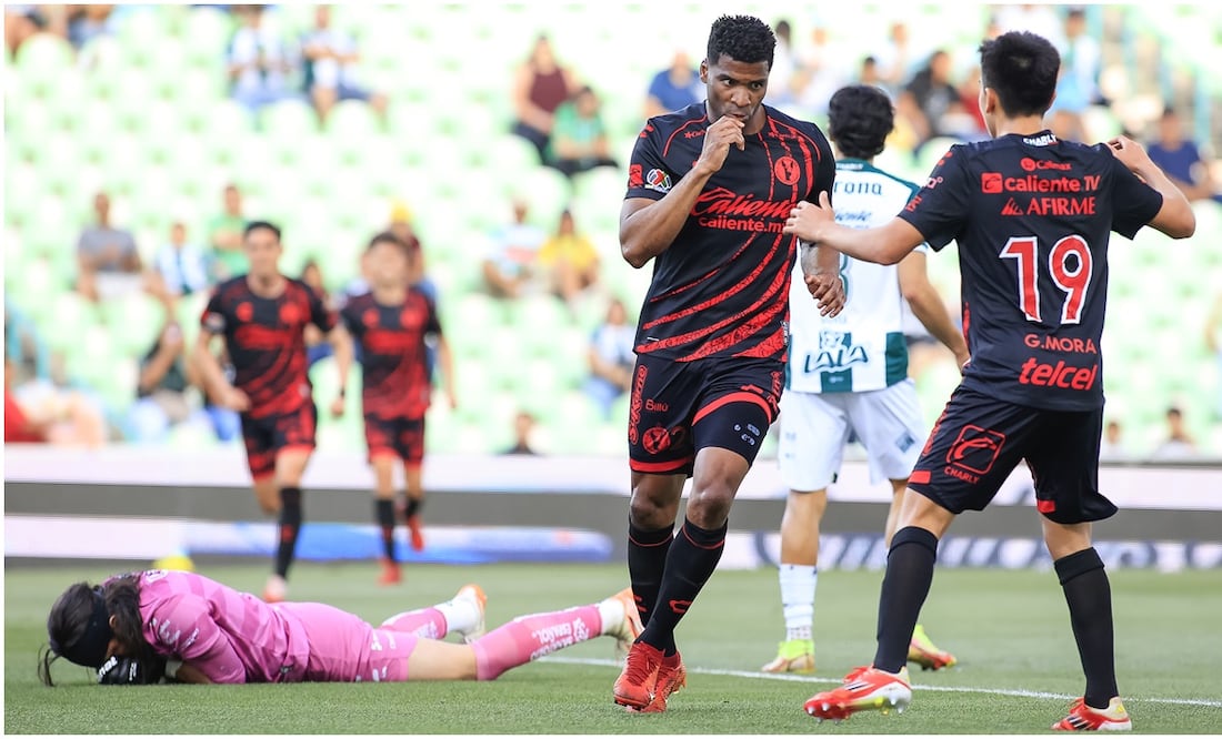 Tijuana vence a Santos con Zúñiga como estrella Foto: Imago7