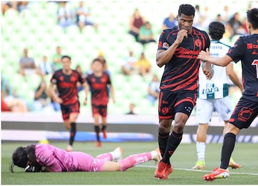 Xolos de Tijuana golea a Santos Laguna  y José Zúñiga se proclama campeón de goleo