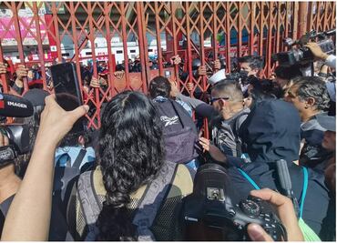 Marcha Antitaurina en la Plaza de Toros México termina en caos