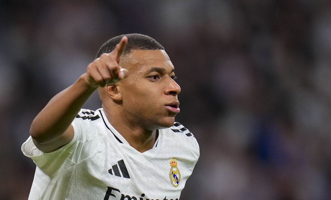 Kylian Mbappé con el Real Madrid | Fuente: X @realmadrid