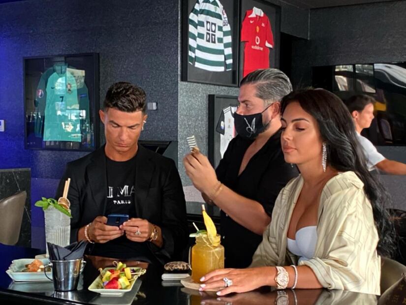 Alberto Dugarte junto a Georgina Rodríguez y Cristiano Ronaldo. Fuente: Instagram @albertodugarte