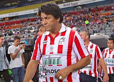 Claudio Suárez asegura que Chivas no tiene posibilidades de ser campeón en la Liga MX