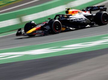 McLaren se lleva la victoria en el GP de Países Bajos mientras Red Bull termina con dificultades