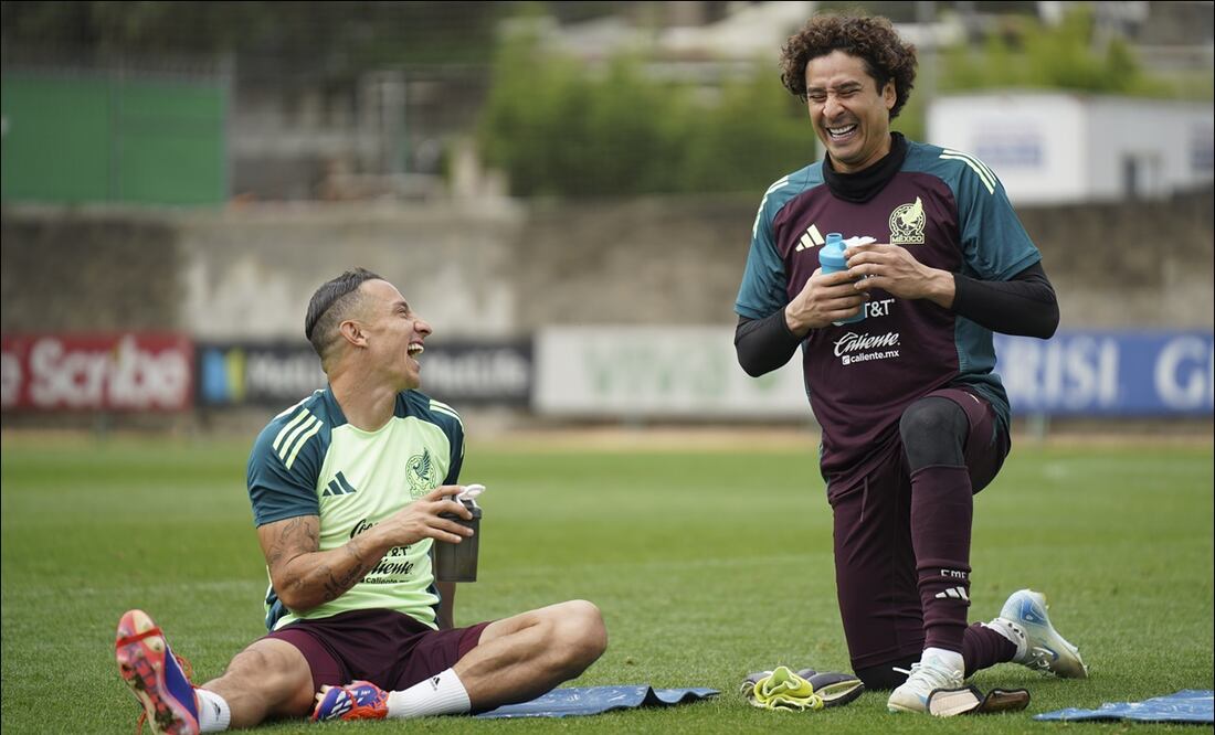 Andrés Guardado y Guillermo Ochoa, en la concentración de la Selección Mexicana. FOTO: Imago7