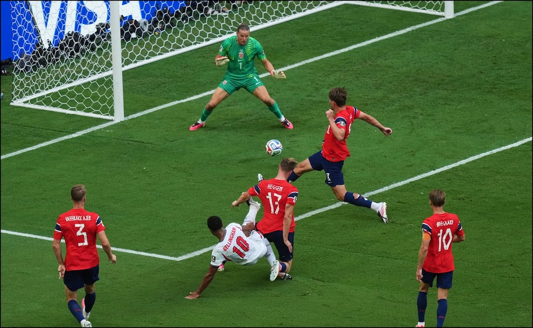 Jude Bellingham el primer gol de Inglaterra ante Noruega en los Cuartos de Final de la Copa del Mundo. FOTO: AP