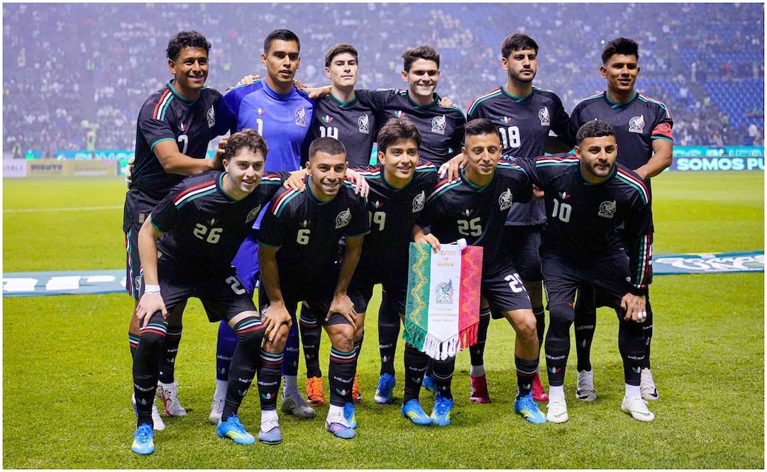 Selección Mexicana en el estadio Cuauhtémoc Foto: Imago7