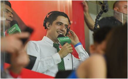 Andrés Vaca responde sarcástico a las críticas sobre sus eufóricas narraciones de la Selección Mexicana