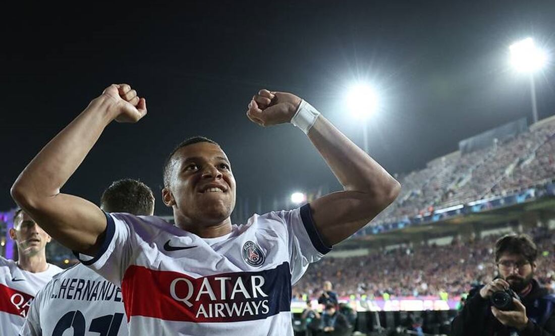 Kylian Mbappé celebrando ante Barcelona en Champions League / FOTO: AFP