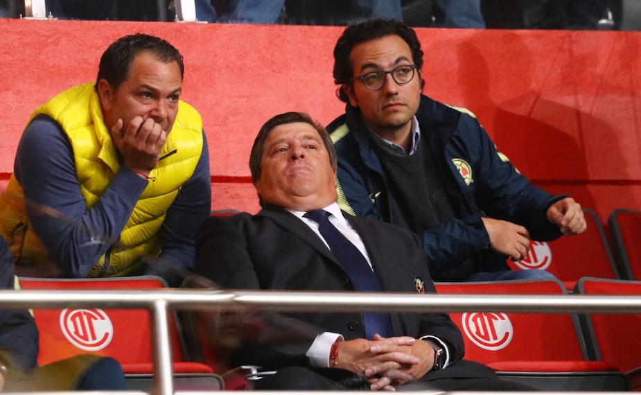 Miguel Herrera junto con Santiago Baños/ Foto: Imago7