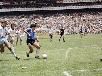 Así fue la épica narración del 'Gol del Siglo' de Maradona que le marcó a Inglaterra en México 86