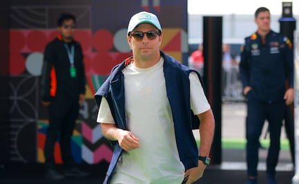 Checo Pérez explotó en contra de su ingeniero: "¿Por qué carajo no lo revisaste?"