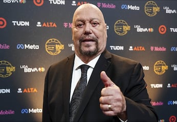 Enrique "El Perro" Bermúdez, el único mexicano que narró 12 Mundiales