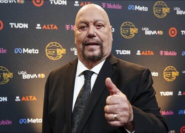 Enrique "El Perro" Bermúdez, el único mexicano que narró 12 Mundiales