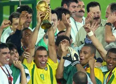 Se cumplen 23 años desde que Brasil fue campeón del Mundo por última vez; la Verde-amarela enfrenta una crisis