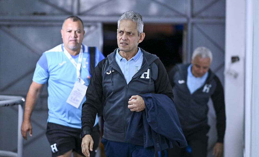 Reinaldo Rueda con la Selección de Honduras - Foto: Imago7