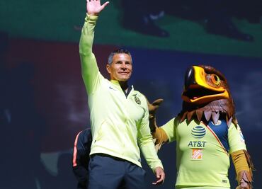 Alfredo Tena lanza contundente mensaje: “América tiene todo para ser campeón”