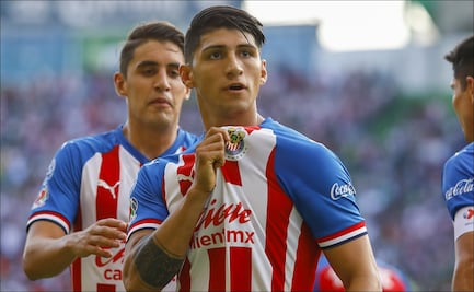 Alan Pulido estaría cerca de ser refuerzo de las Chivas de cara al próximo certamen Clausura 2025