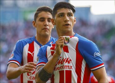 Alan Pulido estaría cerca de ser refuerzo de las Chivas de cara al próximo certamen Clausura 2025
