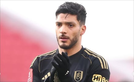 Raúl Jiménez dio un golpe a la grandeza de las Chivas durante una dinámica en la Premier League