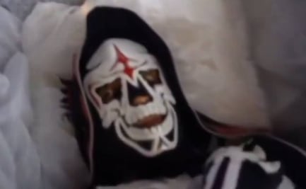La Parka regresa a Triplemanía 32 y despierta controversia ante el publico