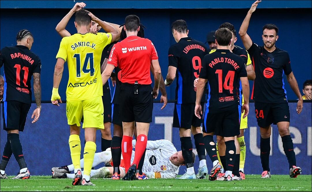 Ter Stegen quedó tendido en el terreno de juego tras lesionarse en el juego Villarreal ante Barcelona. FOTO: AFP