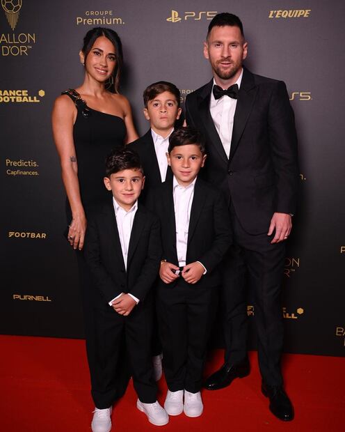 Lionel Messi y su familia disfrutaron de una comida exclusiva. Fuente: Instagram @antonelaroccuzzo