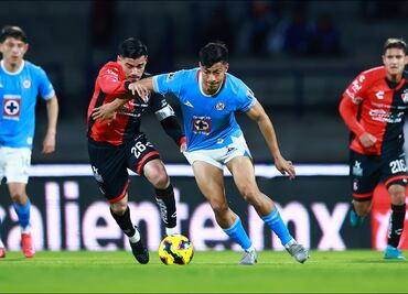 Cruz Azul no encuentra la fórmula para vencer al Atlas y empata 1-1 en el Olímpico Universitario