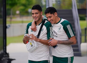 Raúl Jiménez y Edson Álvarez no jugarán con la Selección Mexicana la Fecha FIFA de octubre
