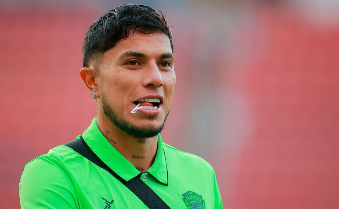 Carlos Salcedo ha tenido diferentes criticas por actual nivel. Foto: Imago7.