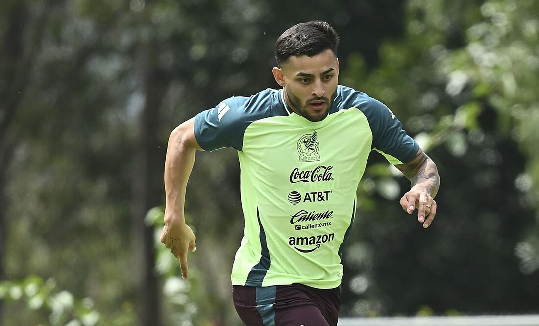 Alexis Vega en entrenamiento con la Selección Mexicana - Foto: Imago7