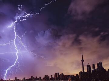 Más de 15 personas mueren por un rayo mientras se tomaban “selfies”