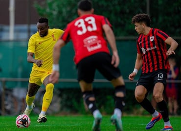 Julián Quiñones respondió con albur a un aficionado que se quiso burlar de él