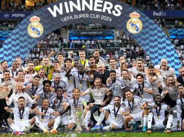 Kylian Mbappé se estrenó con el título de la Supercopa de Europa con el Real Madrid