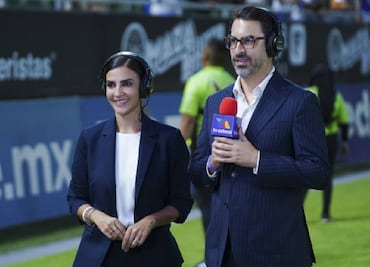 Reportero de TV Azteca reveló que su traje quedó inutilizable tras tormenta de arena en Juárez