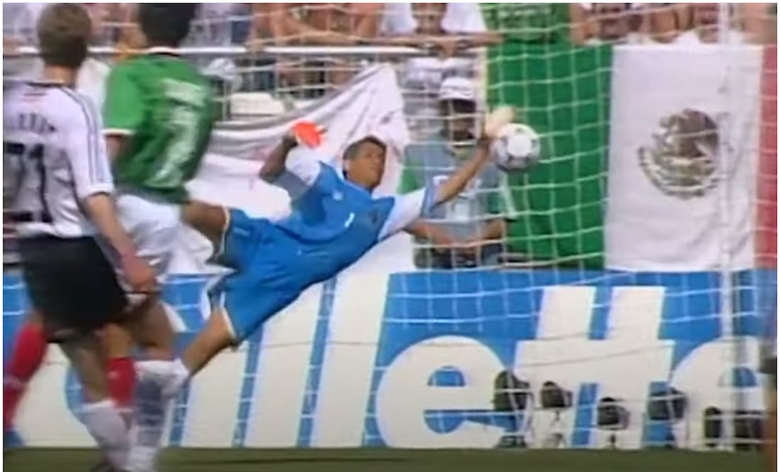 Jorge Campos fue titular en dos mundiales - Especial