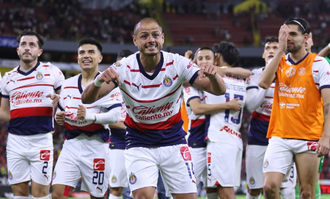 Chicharito Hernández tendrá la responsabilidad de marcar goles ante el América. Foto: Imago7