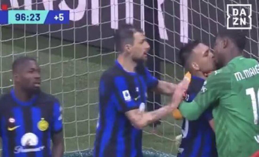 En redes sociales se hizo viral el 'beso' entre Mike Maignan y Lautaro Martínez. Foto: Especial