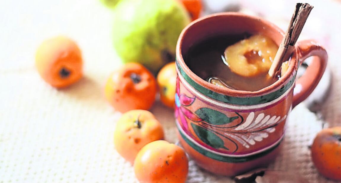 Los ingredientes, receta y beneficios del delicioso PONCHE navideño
