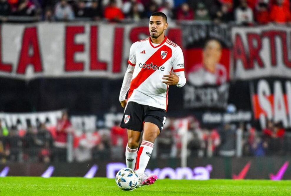 David Martínez en River Plate - Foto: @david_martinez_98 en Instagram