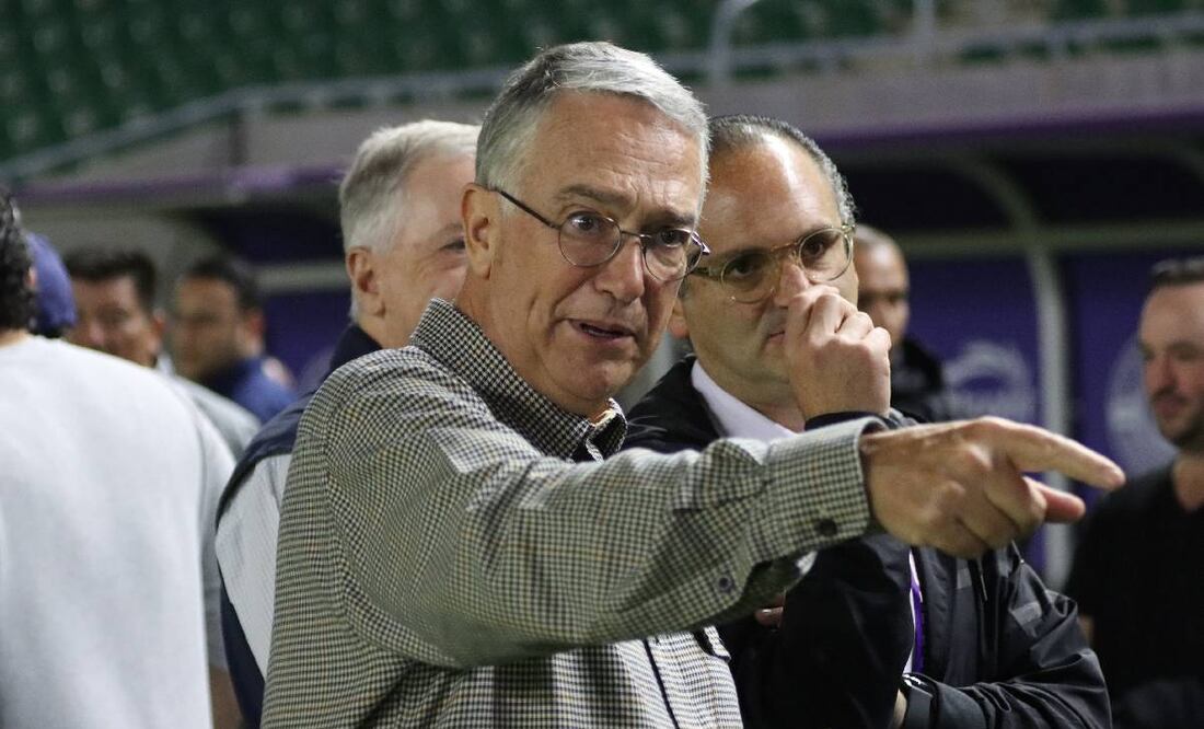 Ricardo Salinas Pliego explotó en contra del arbitraje donde Mazatlán empató ante Juárez. Foto: Imago7