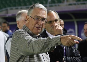 Ricardo Salinas Pliego explotó en contra del arbitraje: 'Las ratas ya haciendo de las suyas'