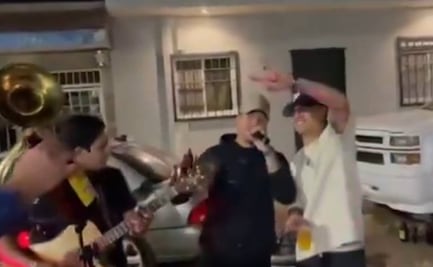 ¿Chicote Calderón tuvo su primera indisciplina en América? Fue captado bebiendo y cantando corridos