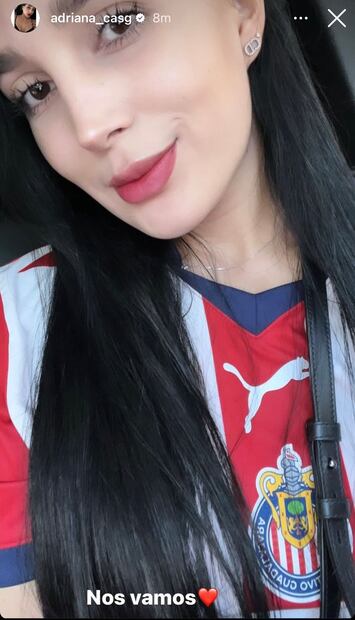 Esta es la foto donde la exesposa del Chicote Calderón mostró que apoyaría a Chivas ante América. Foto: Especial